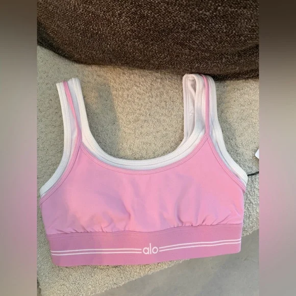NWT ALO Yoga Airbrush Better Together Bra Candy Heart Pink/White Size S - Picture 5 of 8